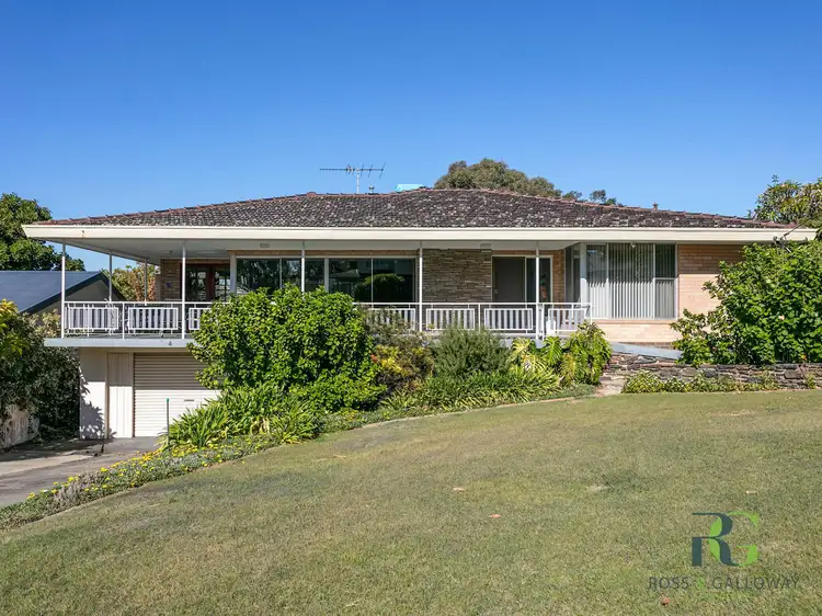 4 Jason Street, Melville WA 6156
