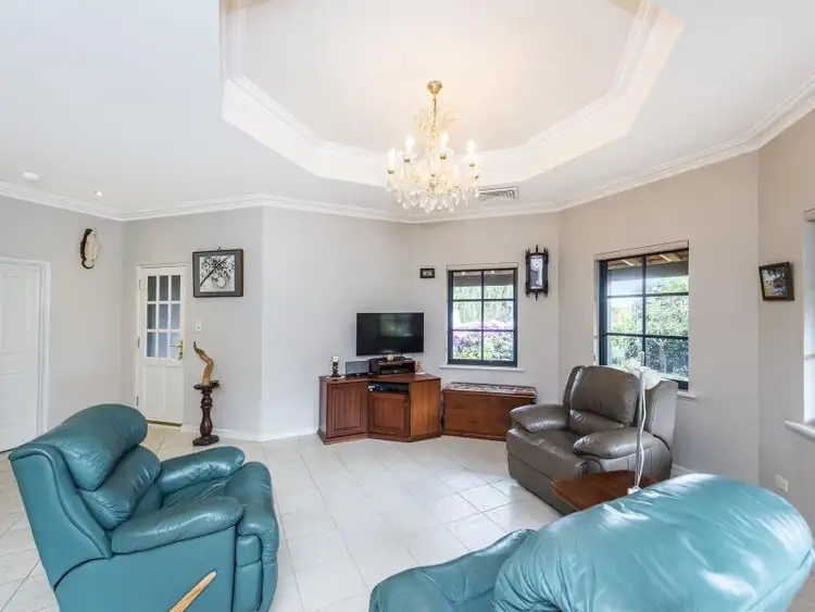 Sixth view of Homely villa listing, 2/37 Central Road, Kalamunda WA 6076