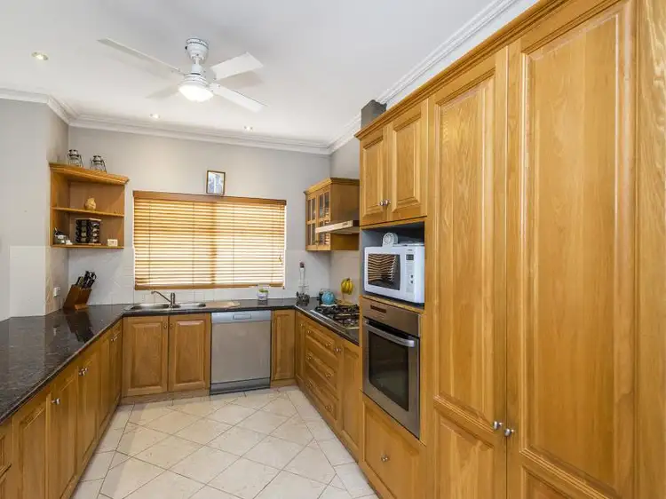 Seventh view of Homely villa listing, 2/37 Central Road, Kalamunda WA 6076