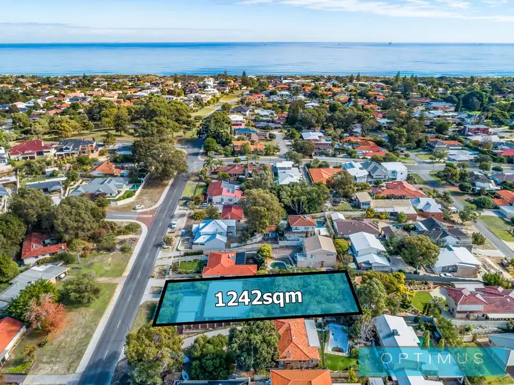 64 Empire Avenue, Wembley Downs WA 6019