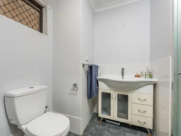 Seventh view of Homely house listing, 10 Farman Place, Hamersley WA 6022
