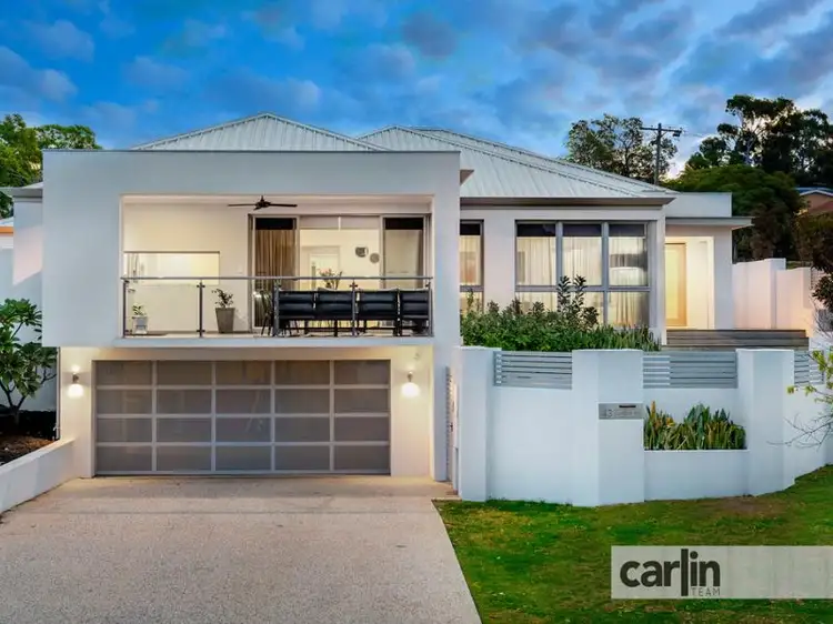 43 Curtis Road, Melville WA 6156