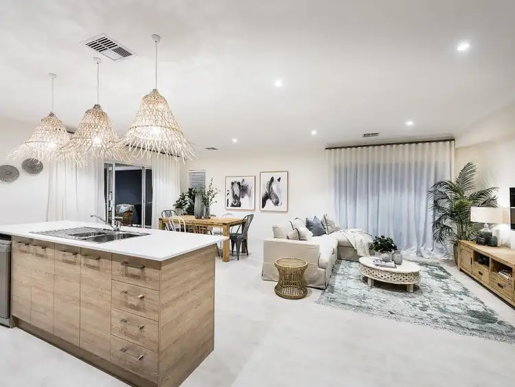 Fourth view of Homely house listing, 2 Sedano Crescent, Wellard WA 6170