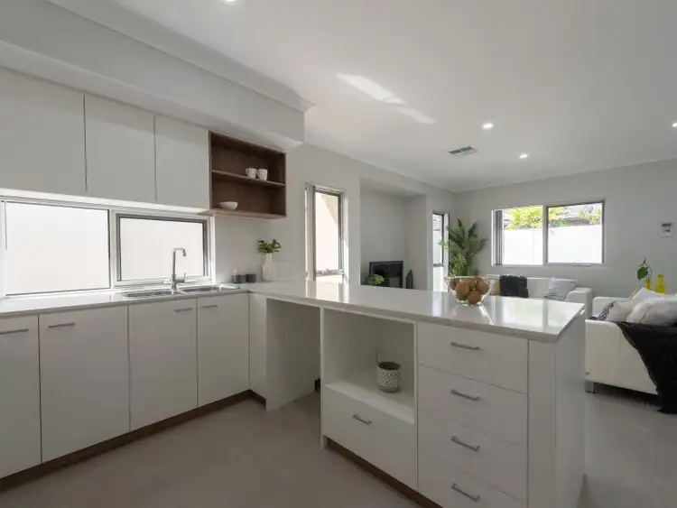 Fifth view of Homely house listing, 7 Yule Street, Heathridge WA 6027