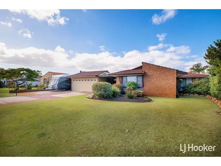 36 Collett Way, Leeming WA 6149