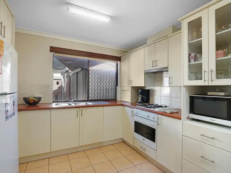 Fifth view of Homely villa listing, 1/4 Chich Place, Cannington WA 6107