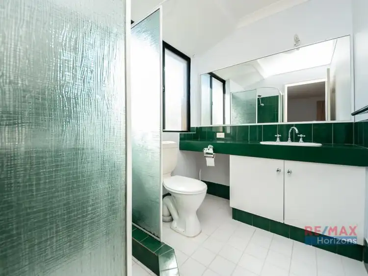 Seventh view of Homely house listing, 18 Montelimar Elbow, Port Kennedy WA 6172