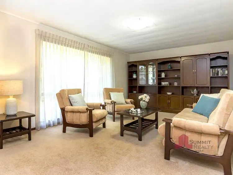 Sixth view of Homely house listing, 2 Morgan Place, South Bunbury WA 6230