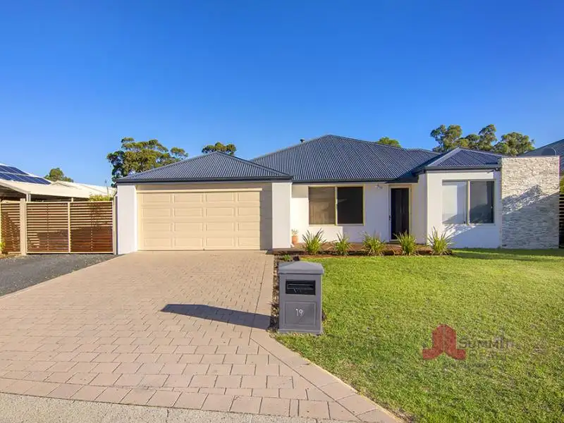 Main view of Homely house listing, 19 Maidmarian Street, Dalyellup WA 6230