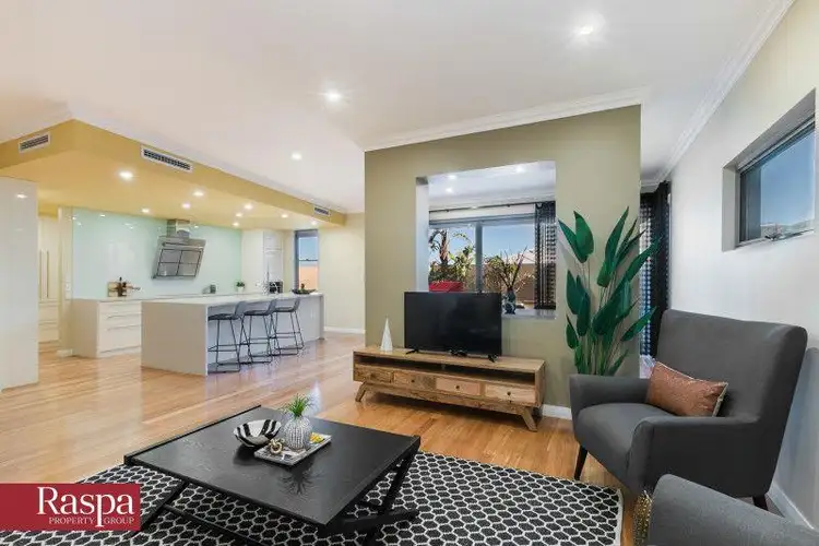 Sixth view of Homely house listing, 6 Mercator Close, North Coogee WA 6163