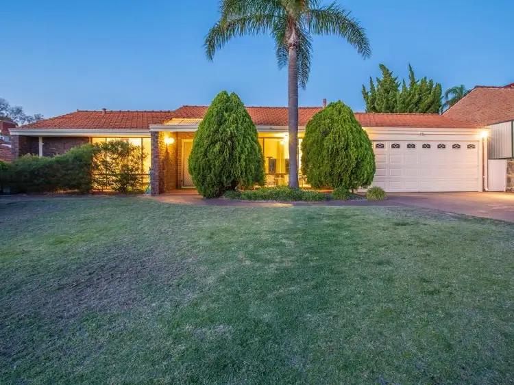 22 Emerald Way, Carine WA 6020