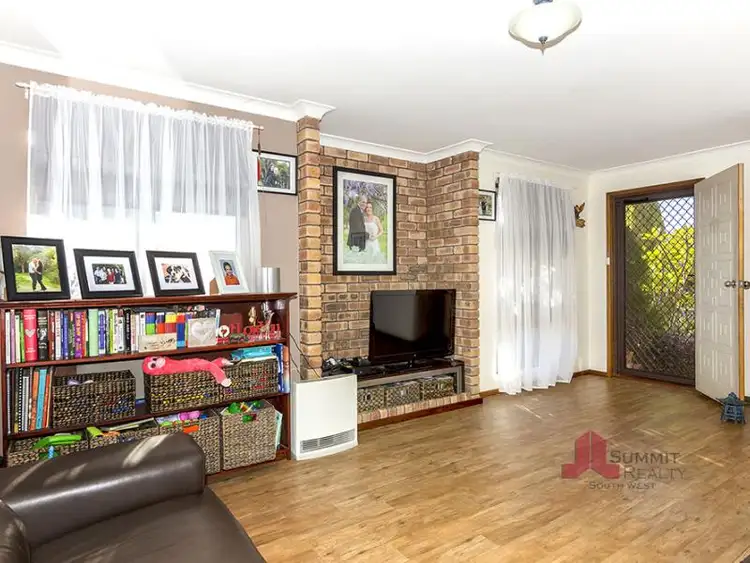 Fifth view of Homely house listing, 6 Hughlings Place, Australind WA 6233