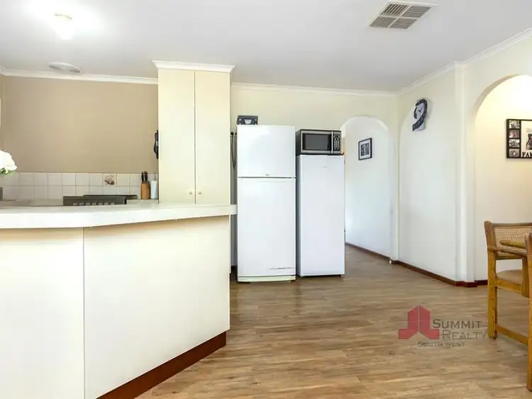 Sixth view of Homely house listing, 6 Hughlings Place, Australind WA 6233