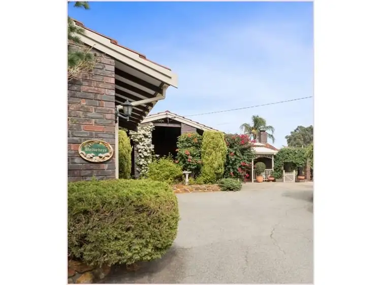 49 Lenori Road, Gooseberry Hill WA 6076