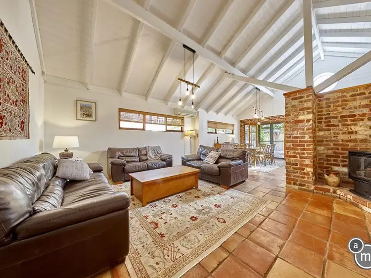 4 Henville  Street, Fremantle WA 6160
