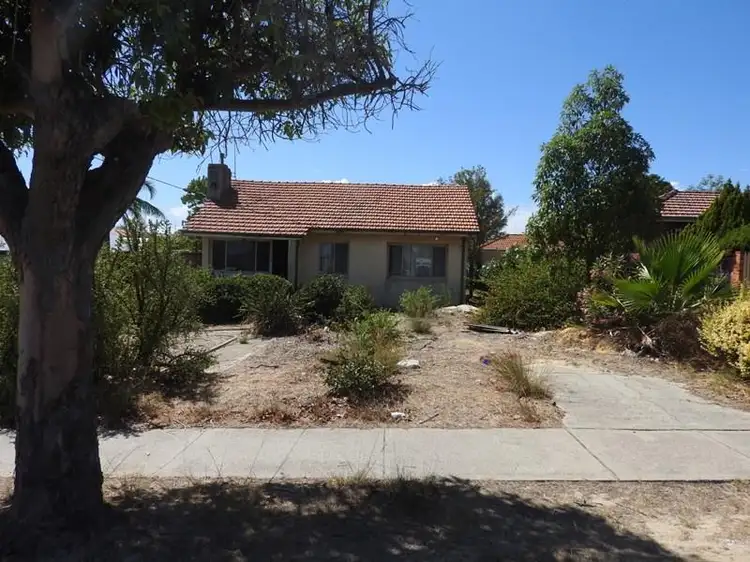 434 Flinders Street, Nollamara WA 6061