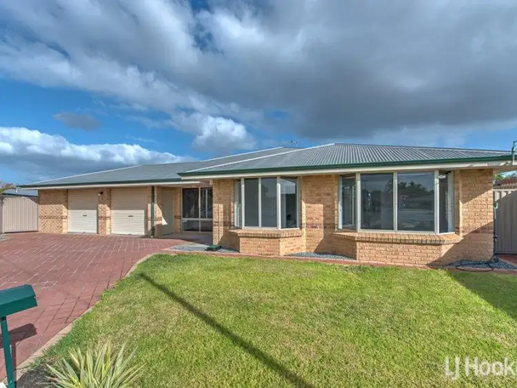 42 Redfox Crescent, Huntingdale WA 6110