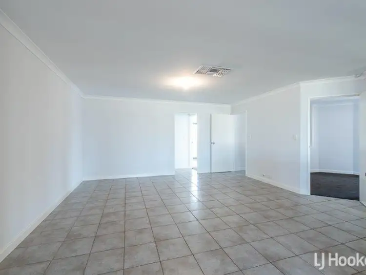 Seventh view of Homely house listing, 42 Redfox Crescent, Huntingdale WA 6110