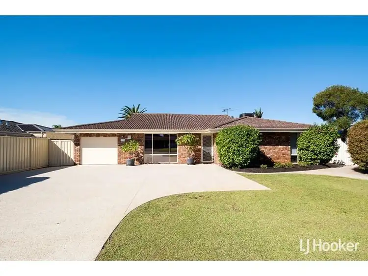 14 Townson Place, Leeming WA 6149