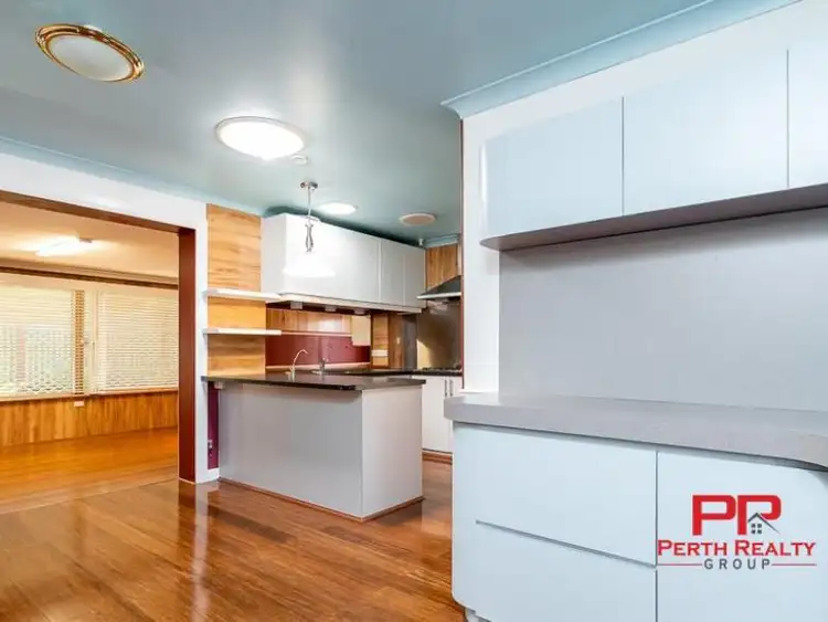 Sixth view of Homely house listing, 4 Murray Court, Beechboro WA 6063