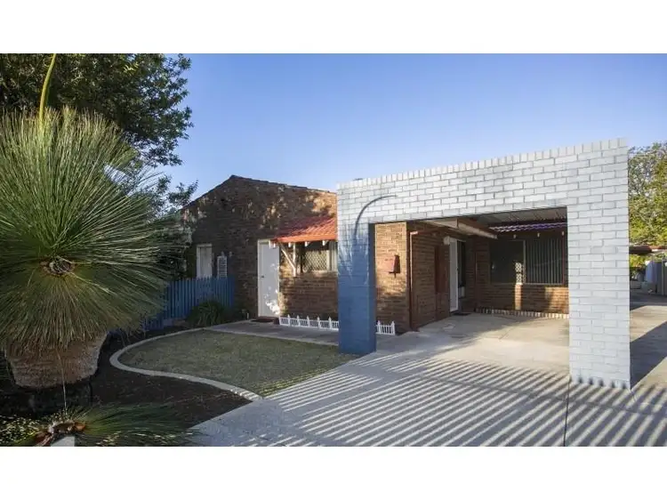 24 Bourbon Street, Hamilton Hill WA 6163