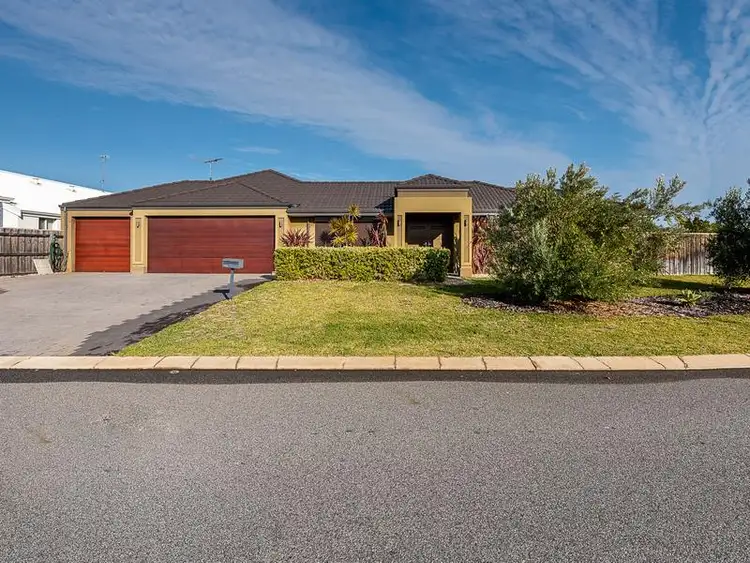 Fifth view of Homely house listing, 7 Beaufortia Turn, Halls Head WA 6210