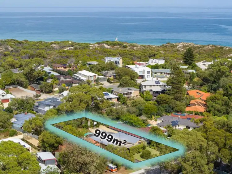 5 Saltash Avenue, City Beach WA 6015