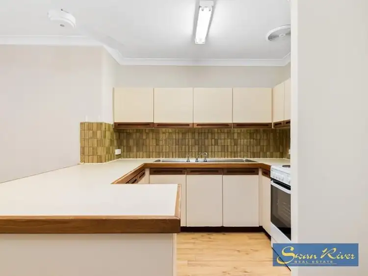 Sixth view of Homely villa listing, 2/82 Edgecumbe Street, Como WA 6152