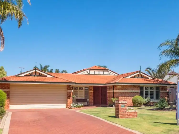 19 Desert Ash Place, Helena Valley WA 6056