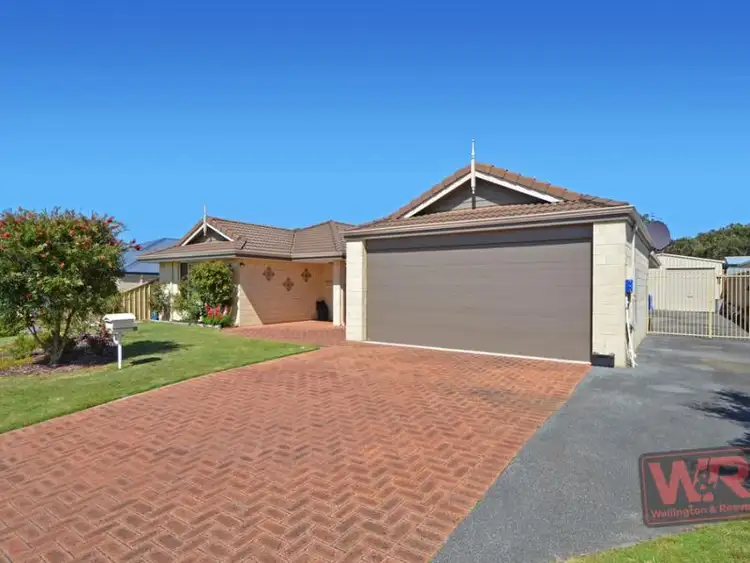 Second view of Homely house listing, 9 Hume Corner, Yakamia WA 6330