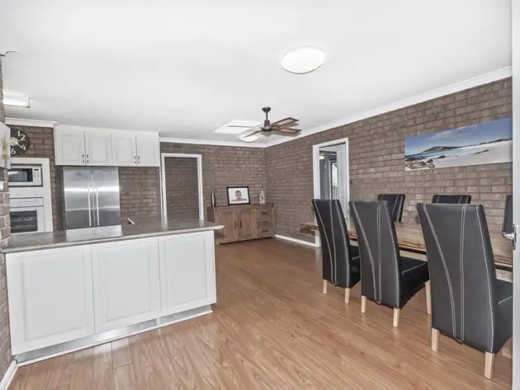 Sixth view of Homely house listing, 32 Clovelly Way, Warnbro WA 6169