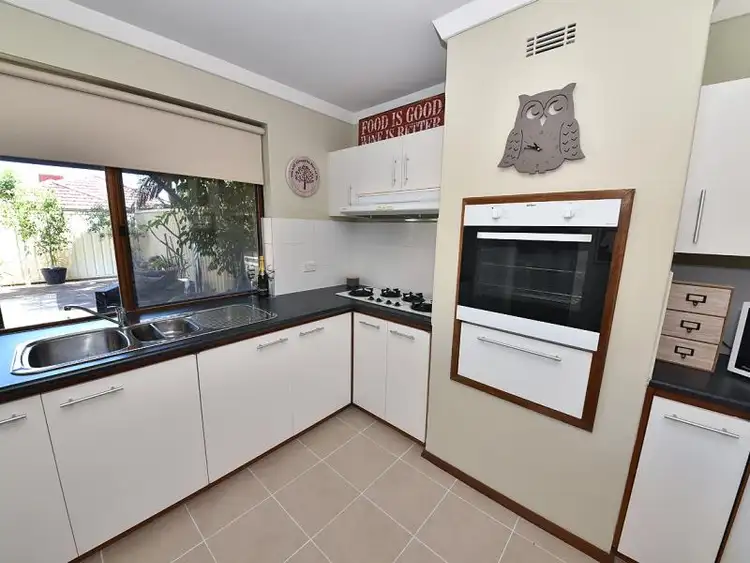 Seventh view of Homely townhouse listing, 6/21 Copperwaite Road, Kardinya WA 6163