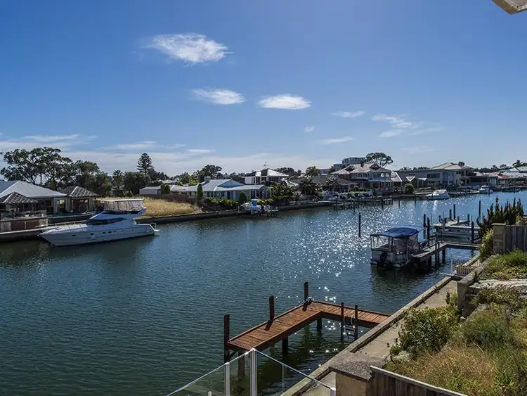 Second view of Homely house listing, 22 Quayside Close, Halls Head WA 6210