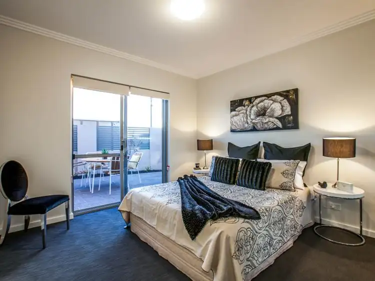 Fourth view of Homely apartment listing, 2/122 Rockingham Road, Hamilton Hill WA 6163