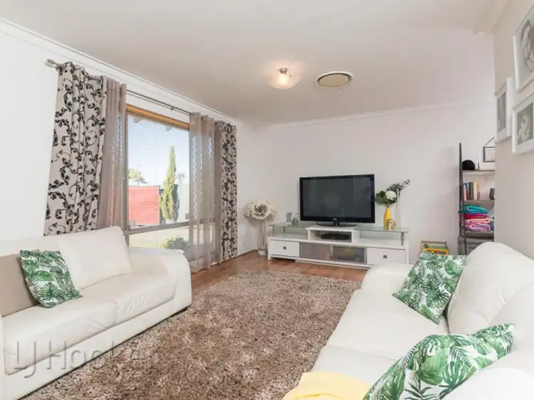 Second view of Homely house listing, 33 Brixham Way, Warnbro WA 6169