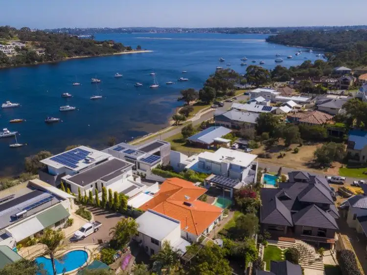 20a Blackwall Reach Parade, Bicton WA 6157