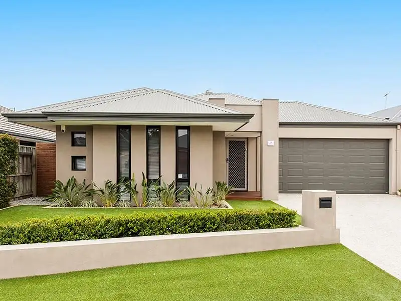 Main view of Homely house listing, 14 Pavilion Circle, The Vines WA 6069
