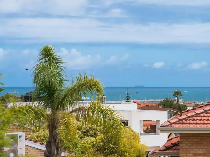 Main view of Homely house listing, 77 Seacrest Drive, Sorrento WA 6020