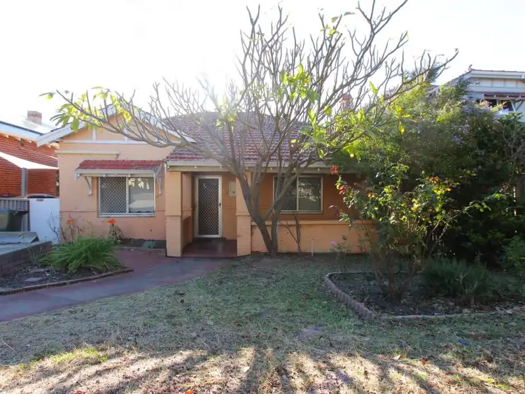 63 Buxton Street, Mount Hawthorn WA 6016