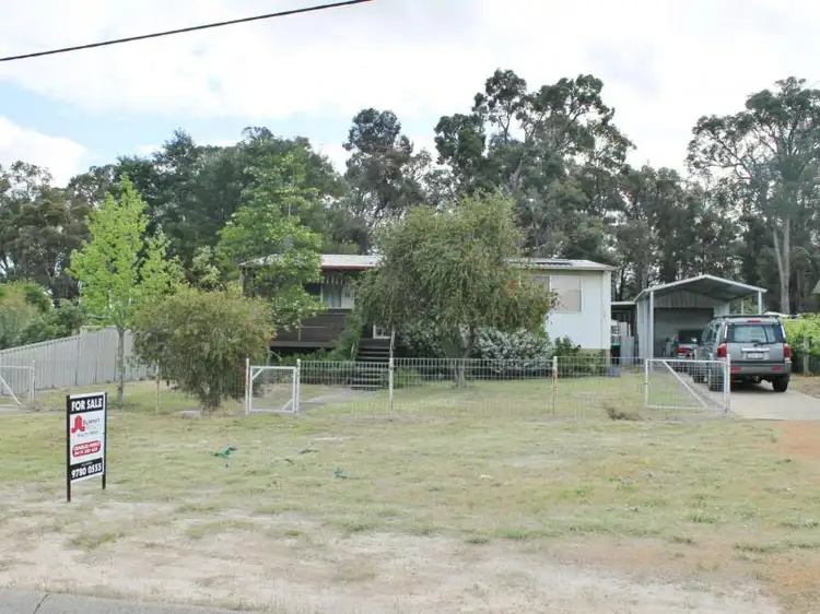 16 Cameron Street, Allanson WA 6225