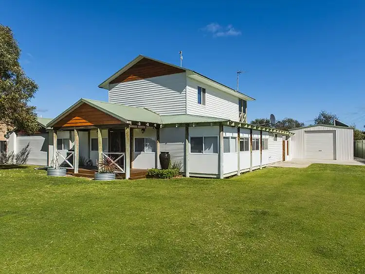 5 Catchpole Place, Lancelin WA 6044