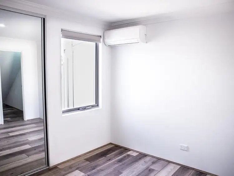 Sixth view of Homely apartment listing, Unit 3/4 Beagle place, Belmont WA 6104