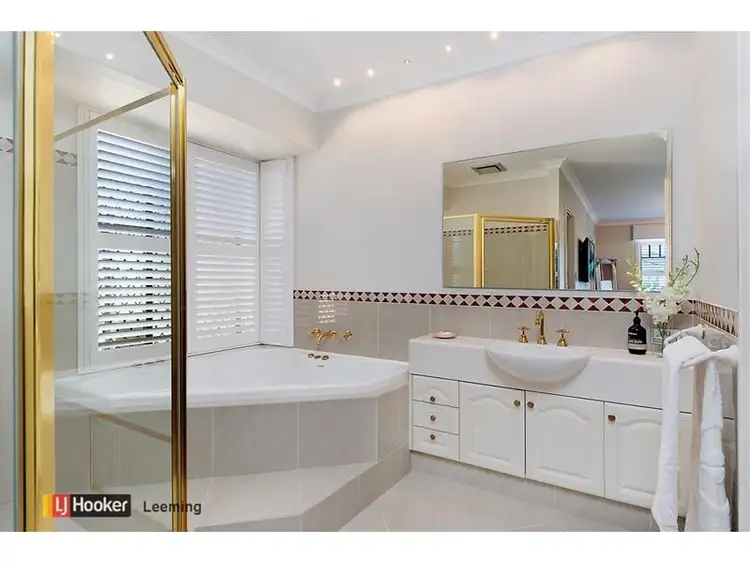 Fifth view of Homely house listing, 6 Haddon Way, Canning Vale WA 6155