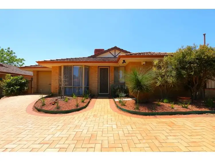 2/10 Miller Avenue, Redcliffe WA 6104