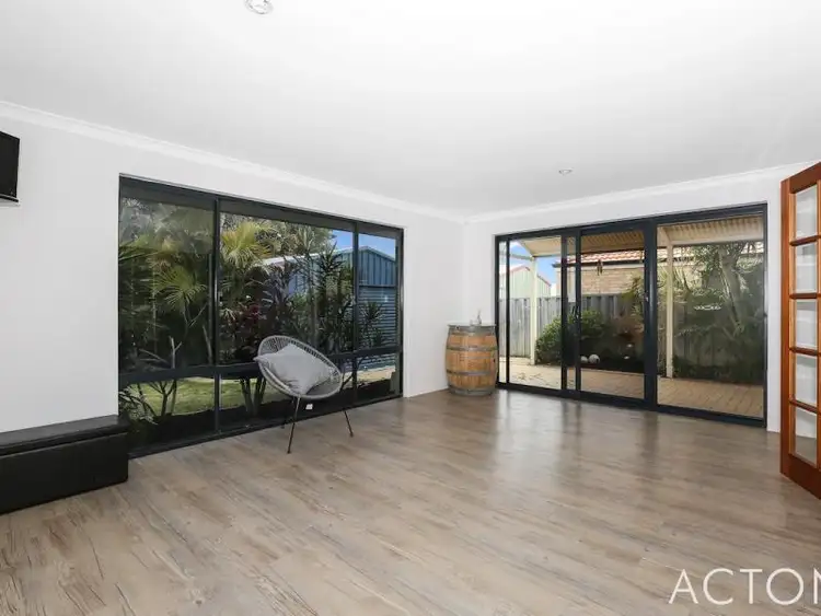 Sixth view of Homely house listing, 8 Seaforth Drive, Halls Head WA 6210