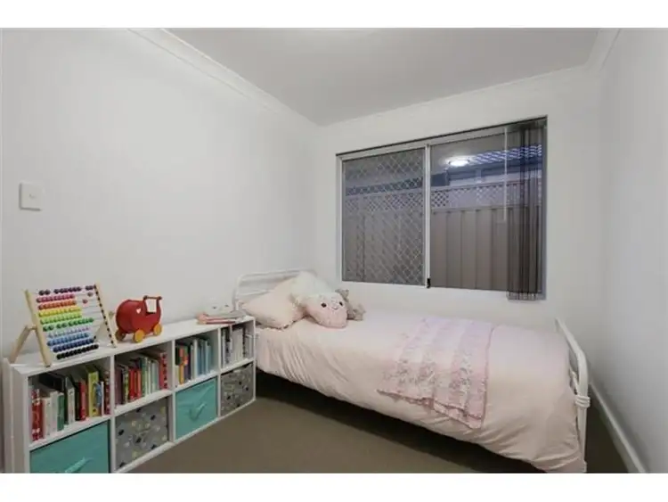 Seventh view of Homely house listing, 14 Apium Mews, Munster WA 6166