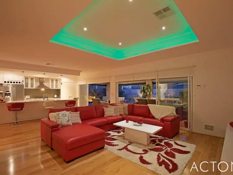 Fifth view of Homely house listing, 28 Solandri Turn, Halls Head WA 6210