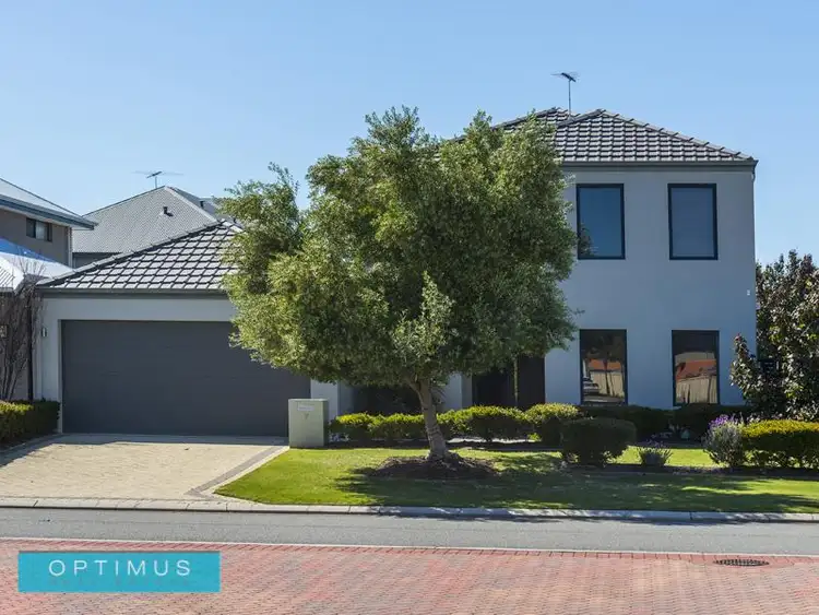 Second view of Homely house listing, 7 Pompei Crescent, Stirling WA 6021