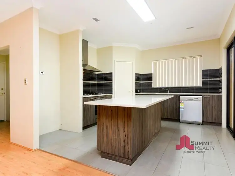 Sixth view of Homely house listing, 3 Wagtail Way, Collie WA 6225