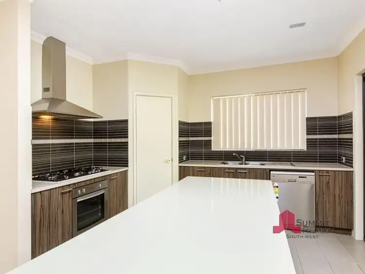 Seventh view of Homely house listing, 3 Wagtail Way, Collie WA 6225
